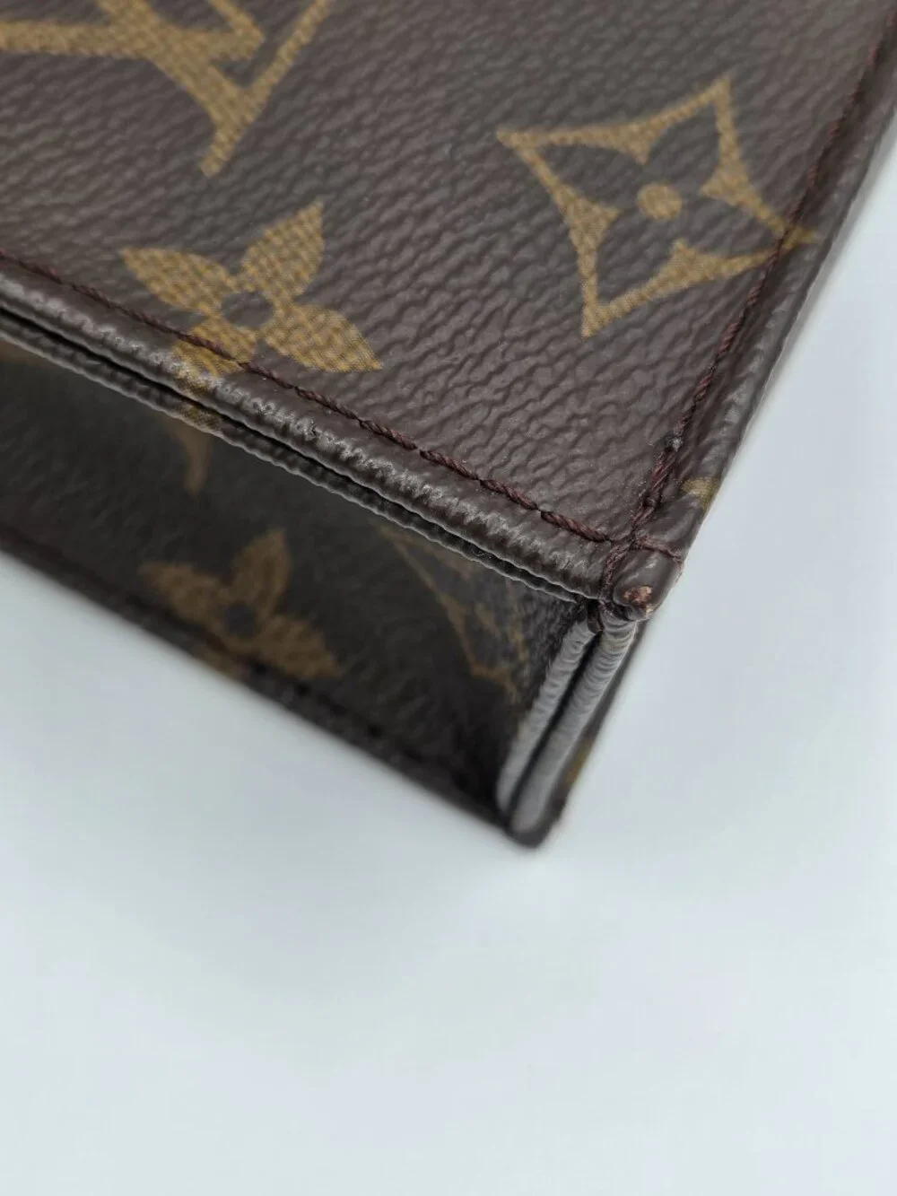 Louis Vuitton Monogram Petit Sac Plat | Crossbody | CA3260 | Authenticated
